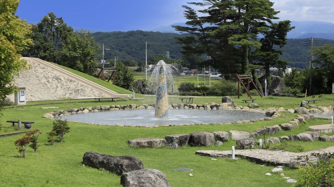 やまなしワイン1本プレゼント♪ 自然と温泉満喫べるがで楽しむ山梨旅♪＜素泊り＞